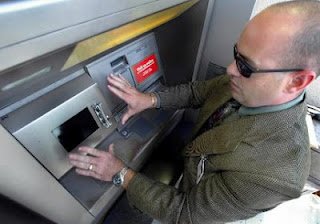 How to Avoid Banking Issues